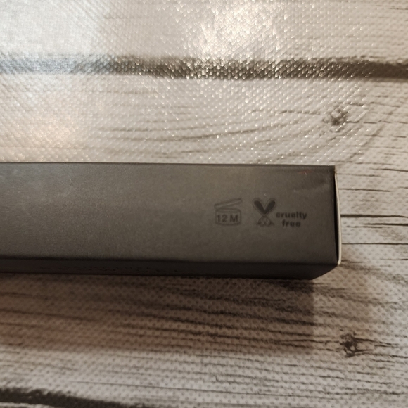 Nib Saint Luxe Brow Gel in Clear Lightweight Fuller Brows Full Size 5.8ml - Picture 6 of 8